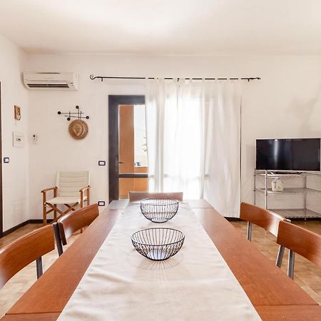 Relax Family House Al Mare Daire Isola Rossa Dış mekan fotoğraf
