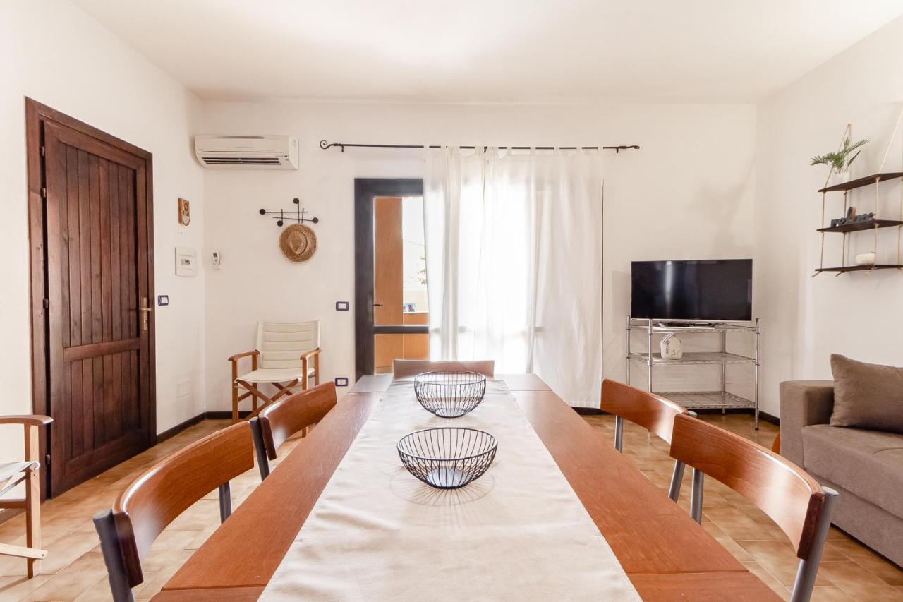 Relax Family House Al Mare Daire Isola Rossa Dış mekan fotoğraf