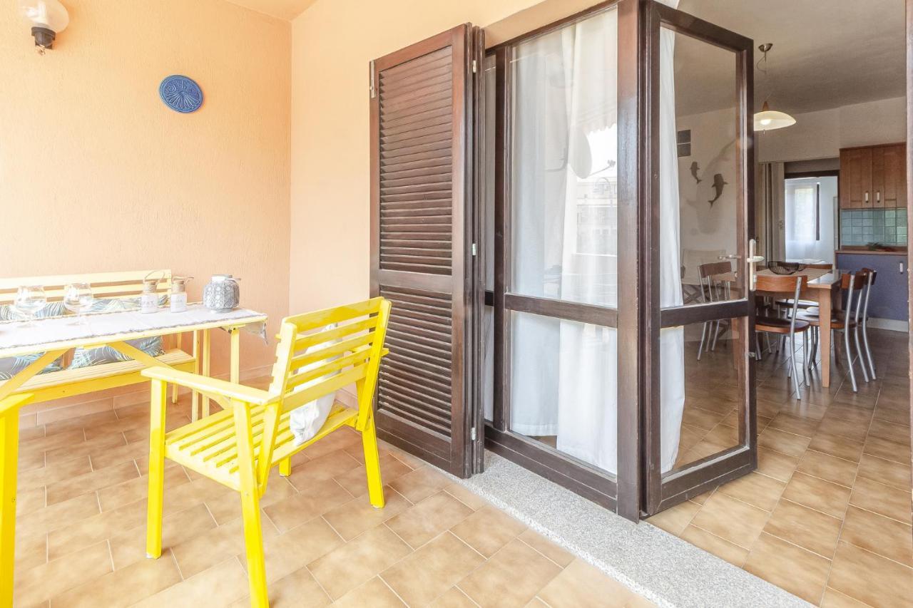 Relax Family House Al Mare Daire Isola Rossa Dış mekan fotoğraf