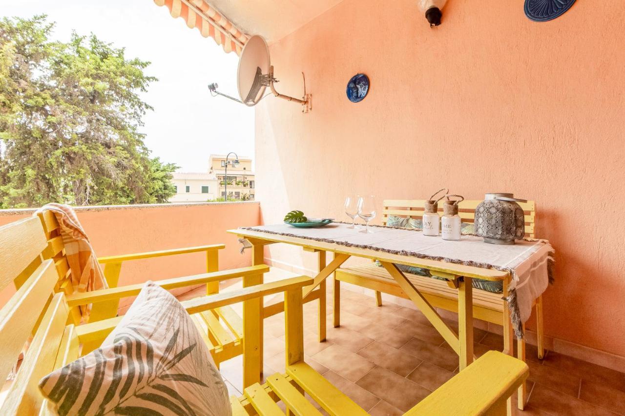 Relax Family House Al Mare Daire Isola Rossa Dış mekan fotoğraf